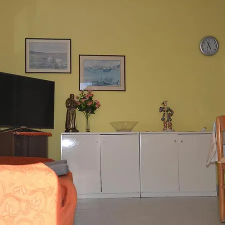 Apartment Via Ulisse Fbu-dom01